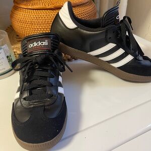ADIDAS SAMBA CLASIC